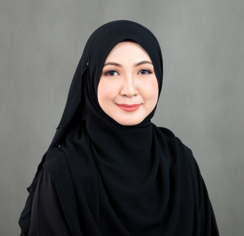 Edited 5945 - web (Small)